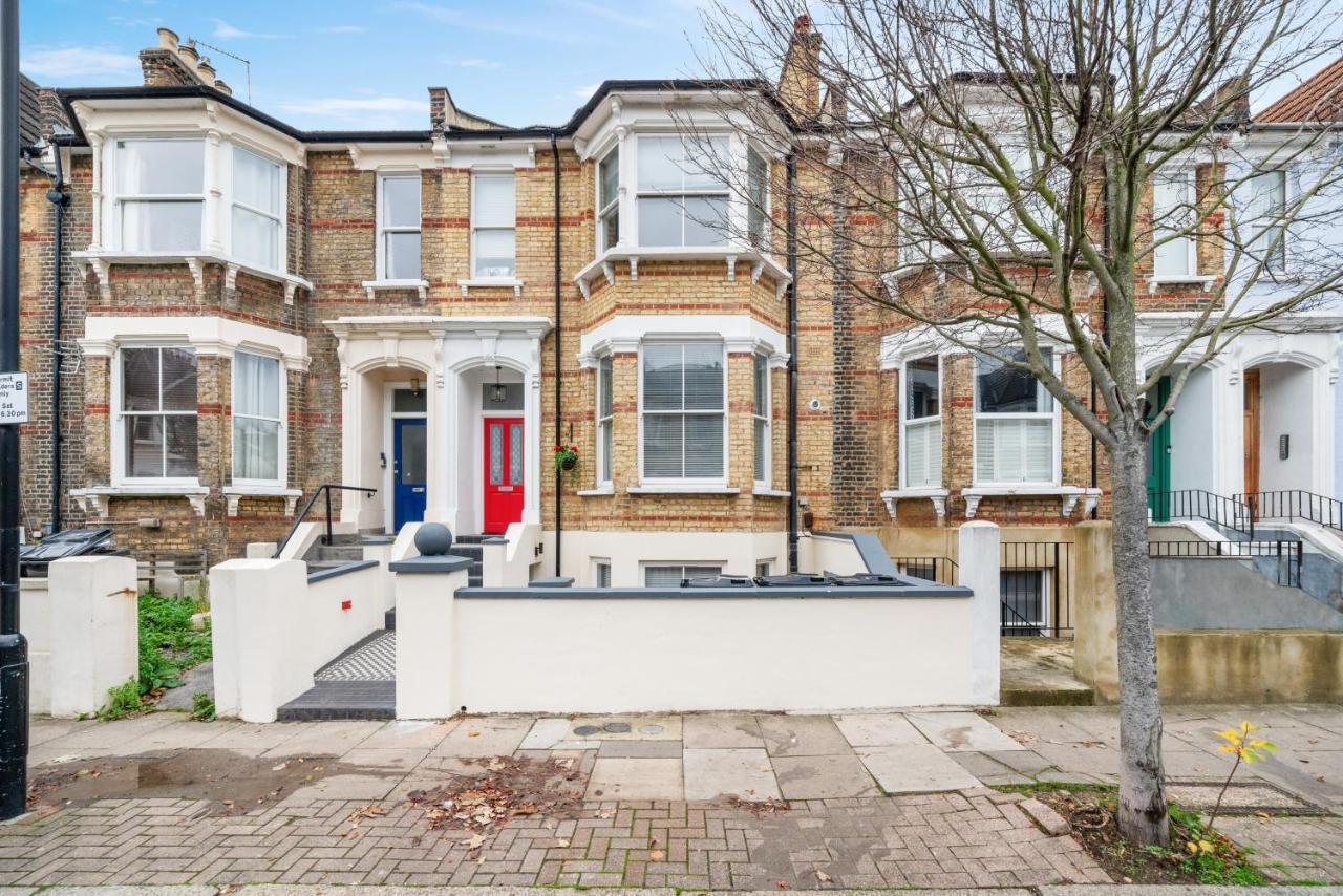 Ickburgh Road Guesthouse London Exterior photo